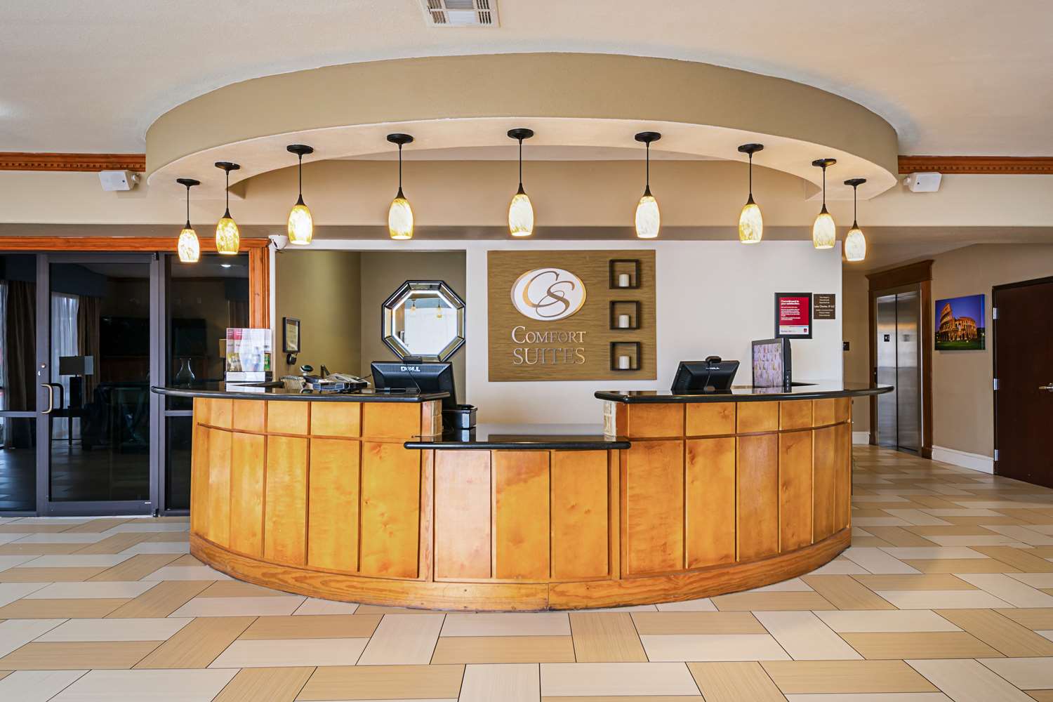 Comfort Suites Lake Charles 8/48