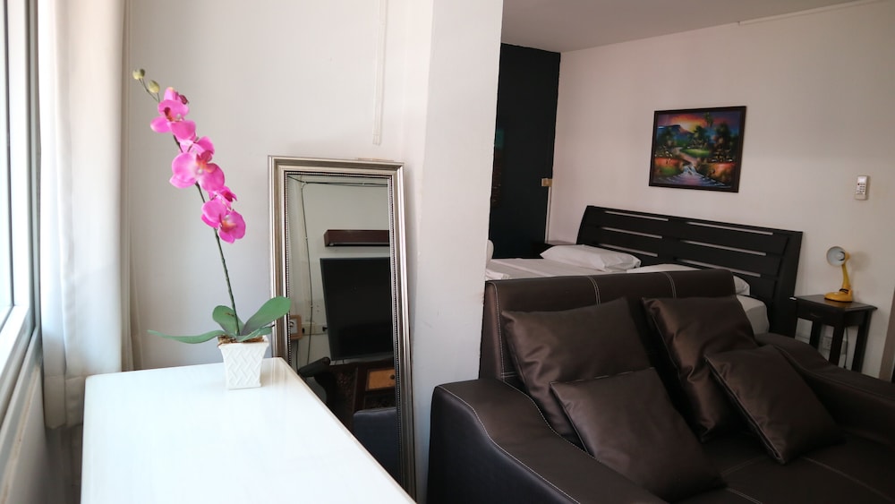 Sunshine Guest House Hua Hin 25/50