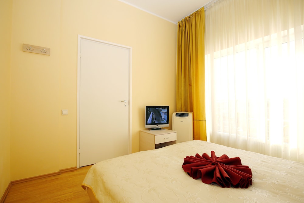 Apart Hotel Tomo 22/64