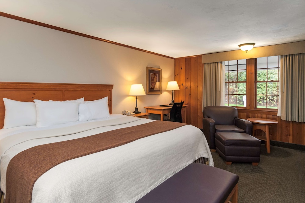 Best Western Plus Cold Spring 18/46