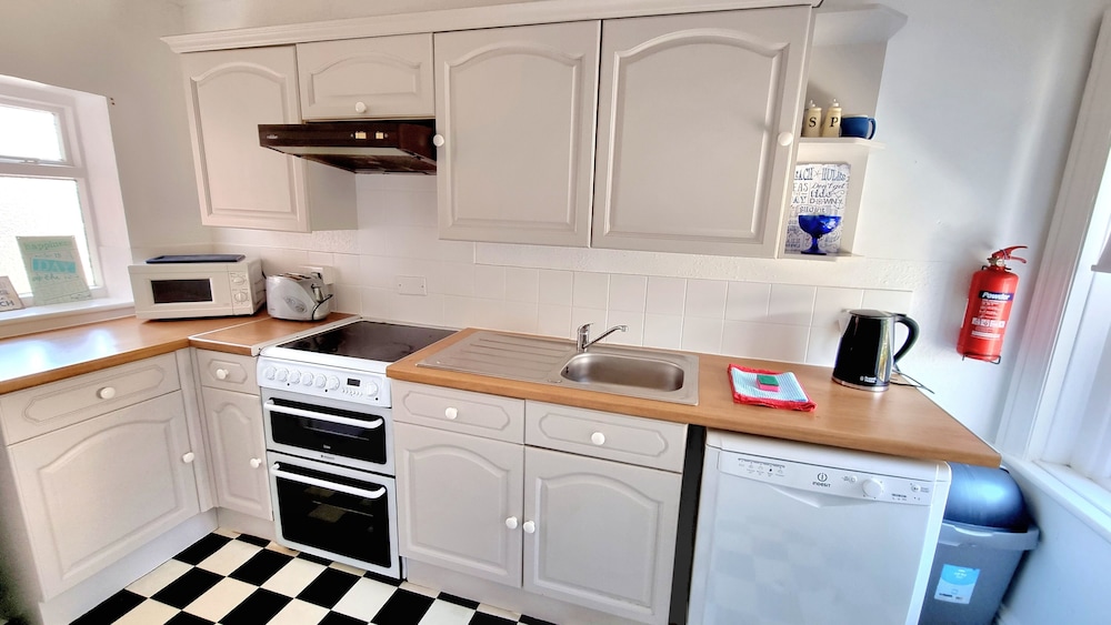 Beachcomber Holiday Apartments 17/41