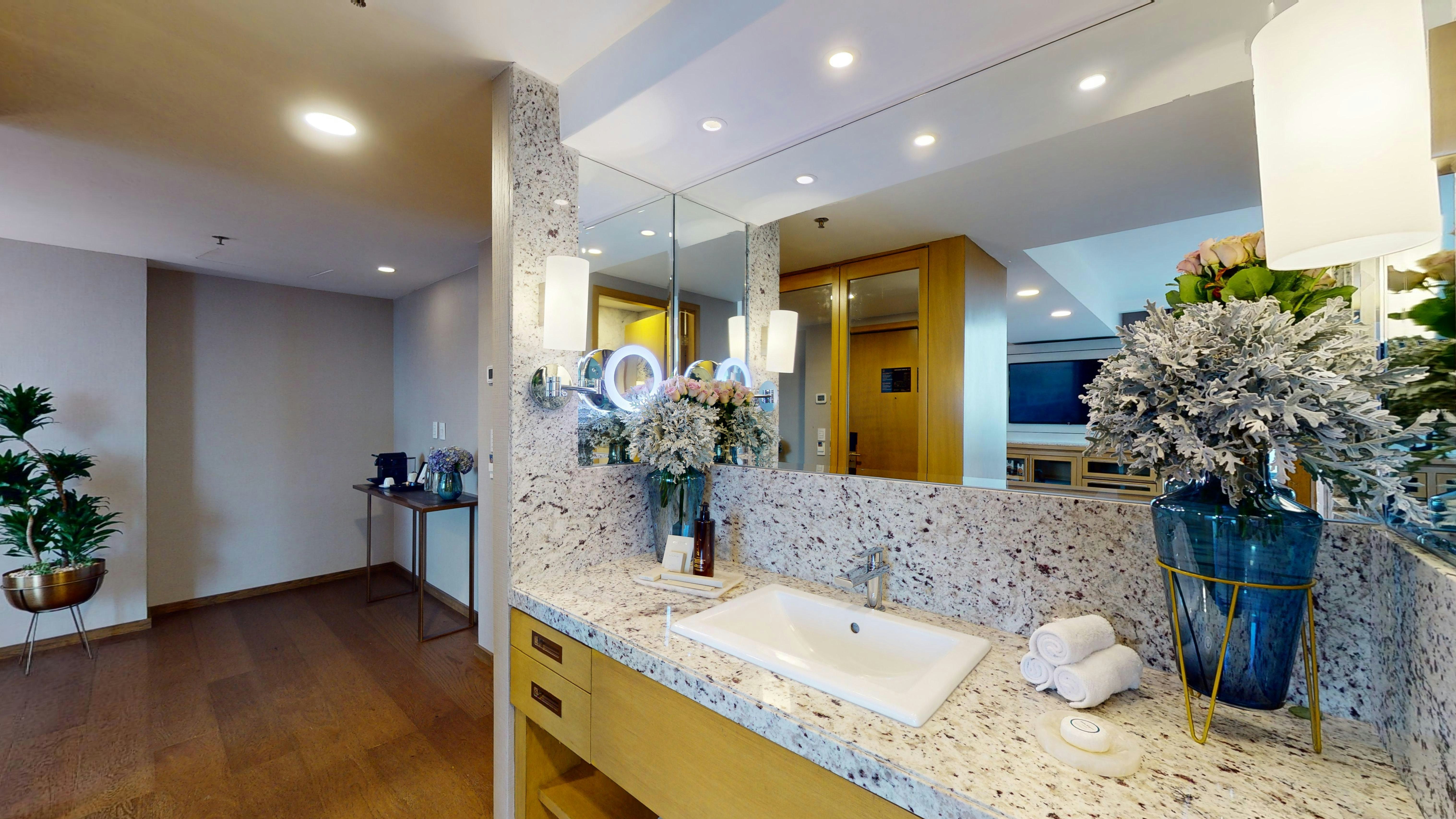 Marquis Reforma Spa and Hotel 50/50