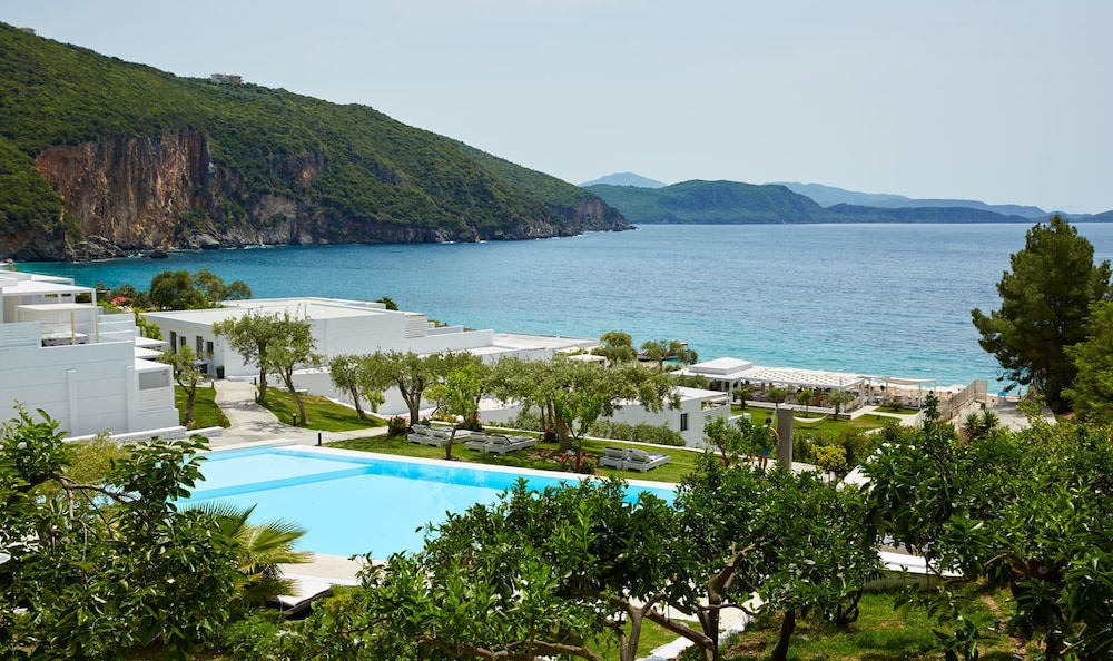 Lichnos Beach Hotel & Bungalows 42/50