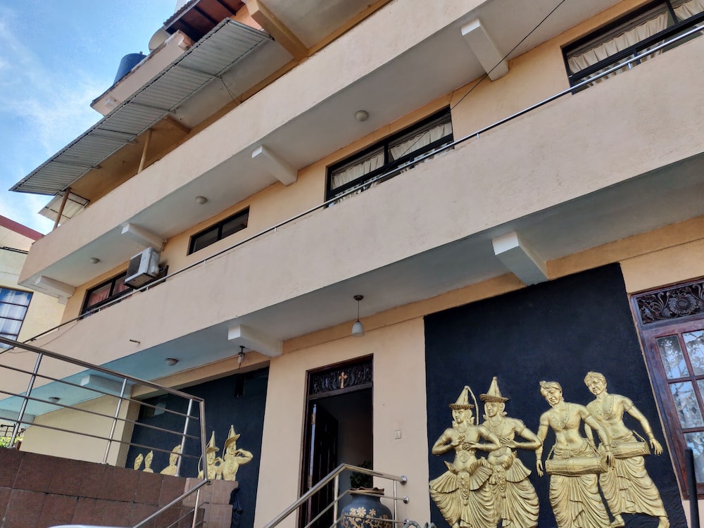Kandy View Hotel 1/56