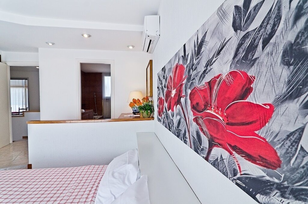 Hotel Ariston Montecarlo 4/50