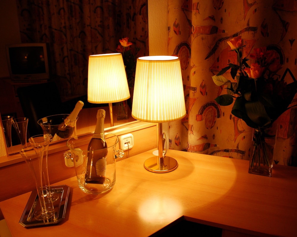 Hotel Orion Varkert 37/61