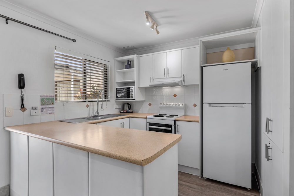 NOOSA PLACE RESORT 46/74