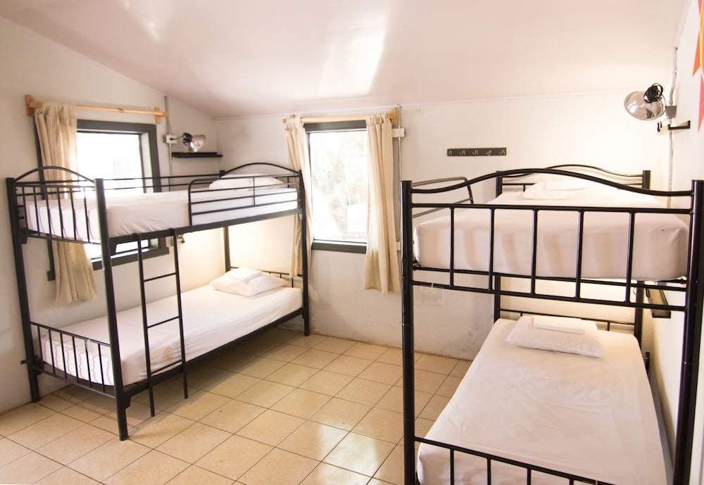 Socialtel Tamarindo Costa Rica 8/30