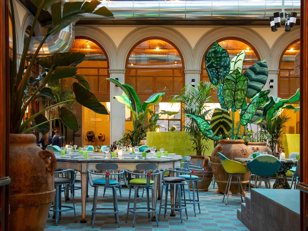 25hours Hotel Piazza San Paolino 48/60