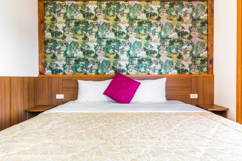 Maya House B&amp;B 11/50