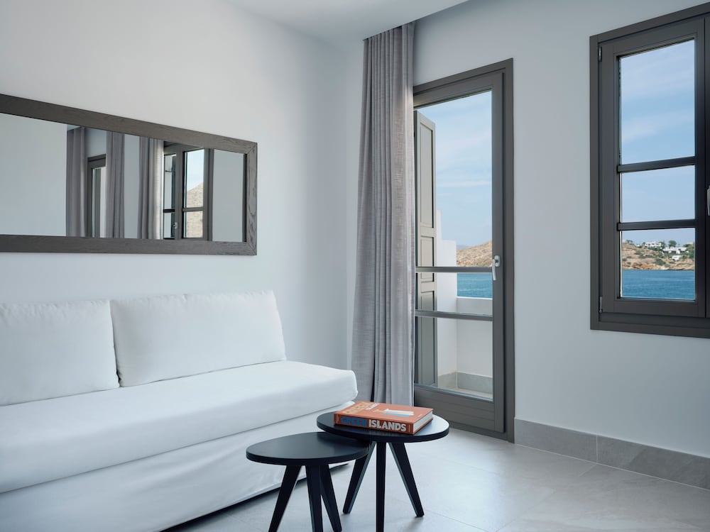 Acteon Hotel 28/52