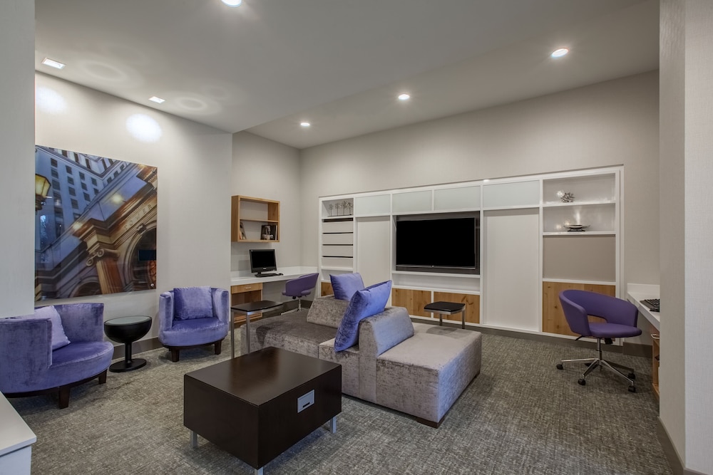 Holiday Inn Cleveland Clinic 31/64