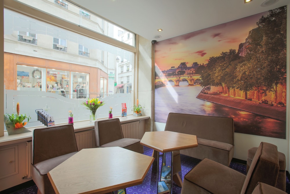 GRAND HOTEL DU LOIRET 37/46