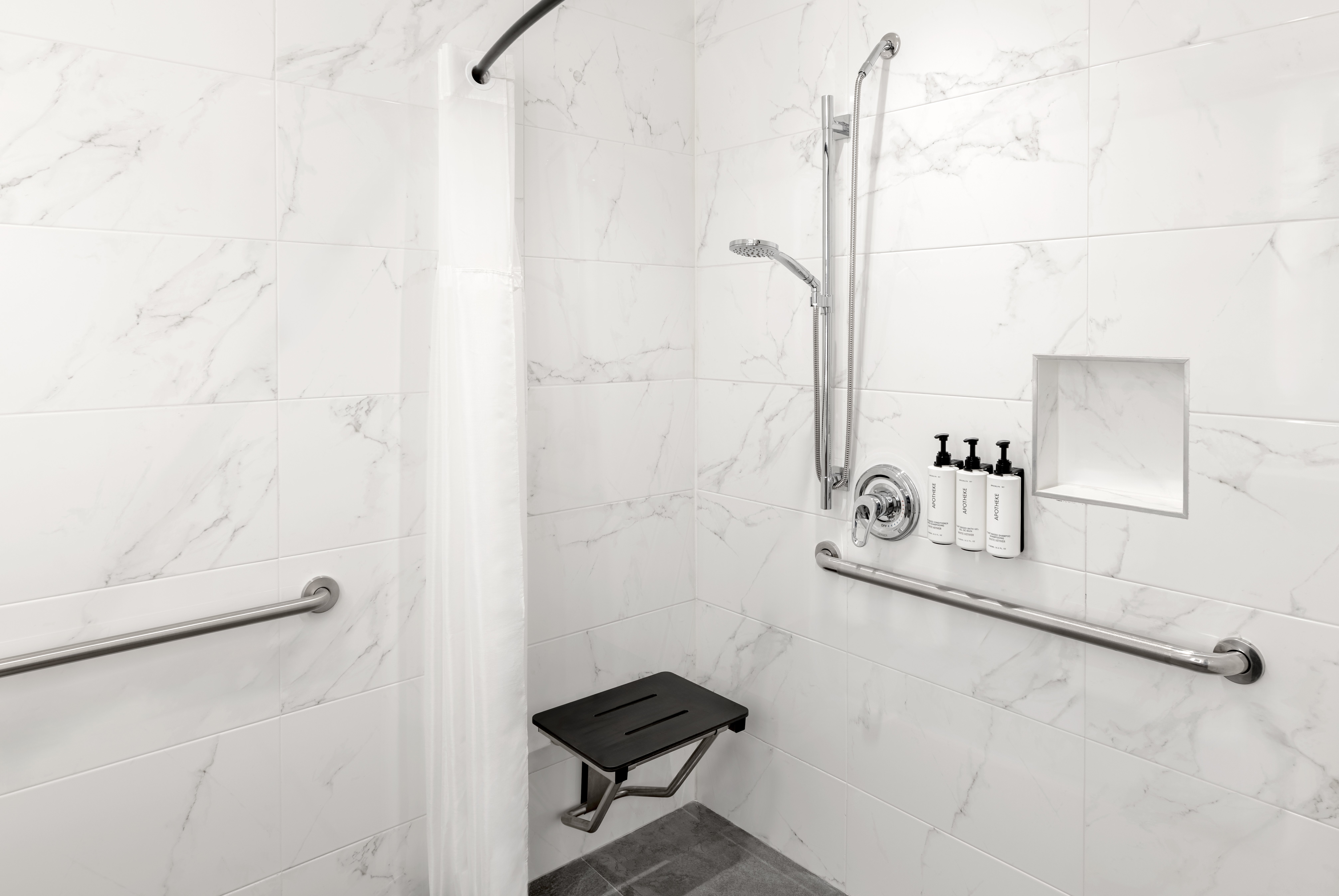 voco Astoria by IHG 48/50
