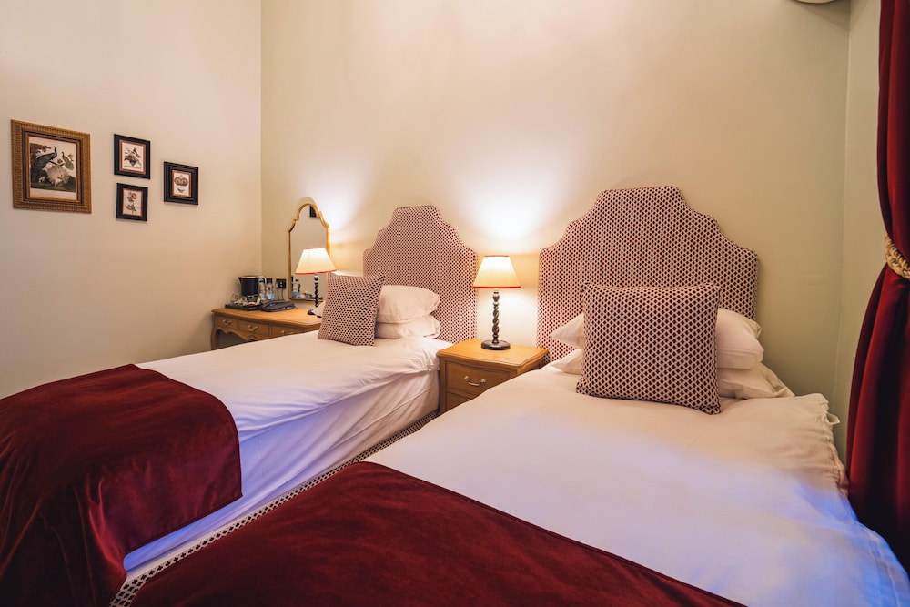 Twenty Nevern Square Hotel 16/49