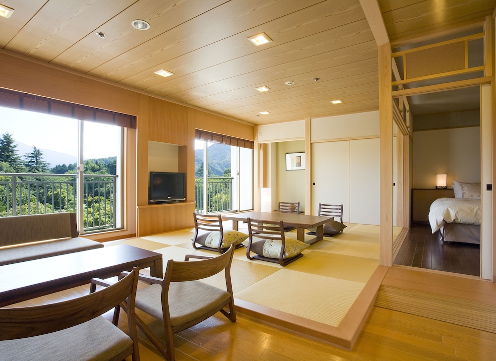 Fuji View Hotel 45/77