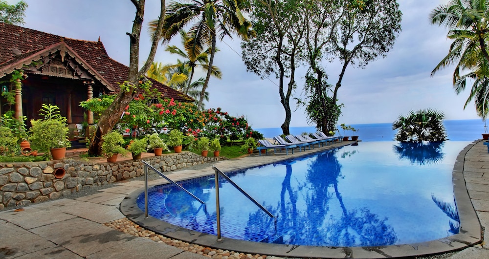 SOMATHEERAM AYURVEDA RESORT 33/38