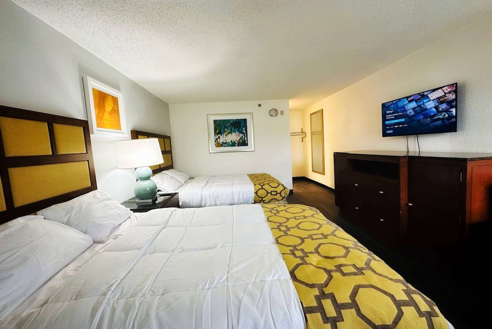 Baymont Inn And Suites By Wyndham Columbus / Near Osu 13/60