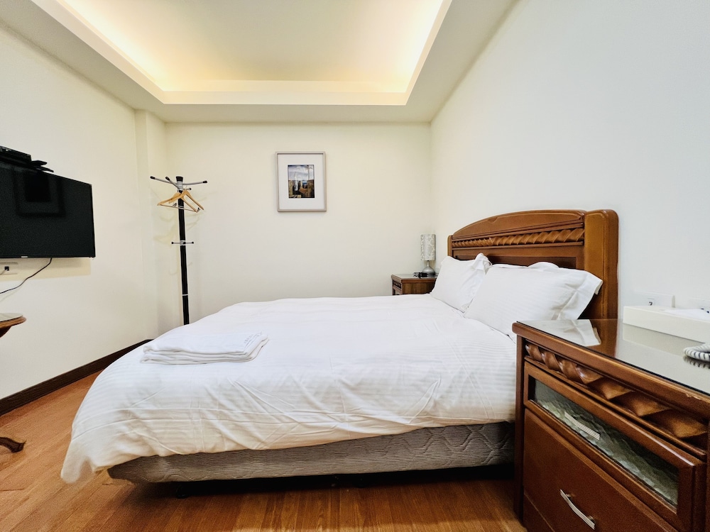 SUPERIOR, DOUBLE BED