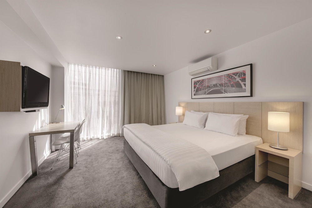 Travelodge Hotel Melbourne Docklands 12/61