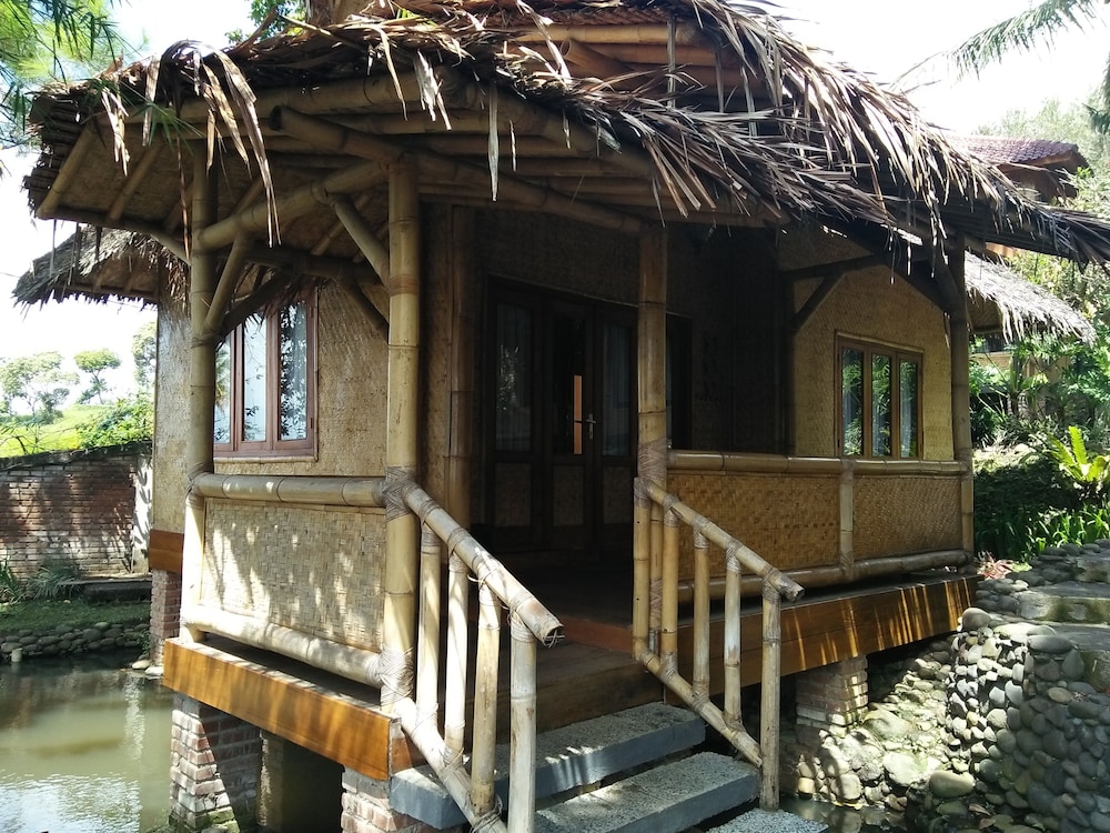 Bukit Alamanda Resort 2/71