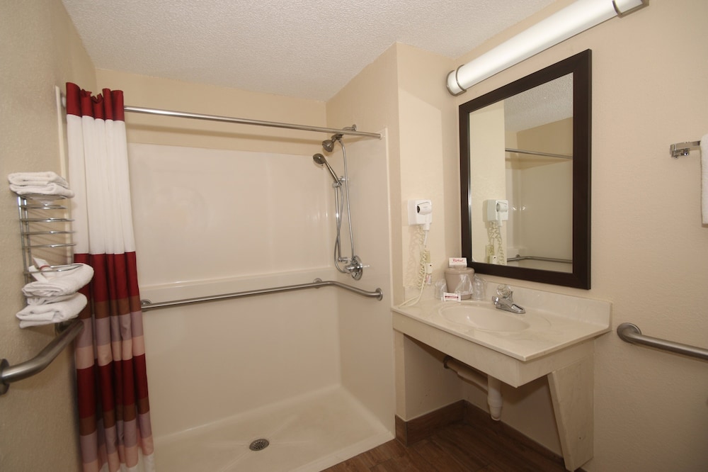 Red Roof Inn Gaffney 12/20