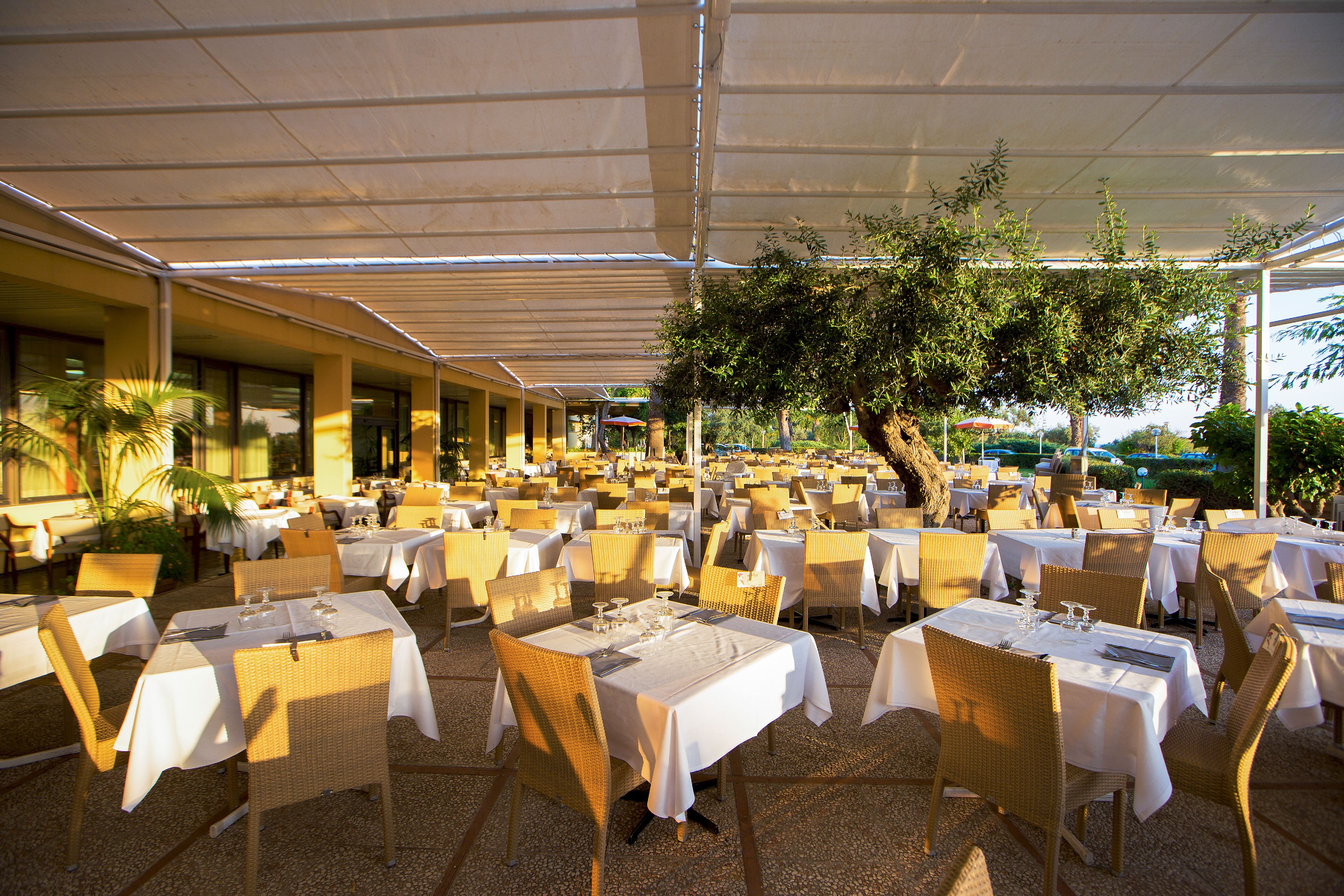 MClub Lipari 34/49