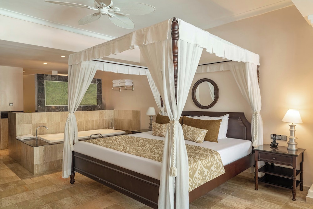 Swim Up, Junior Suite, Single