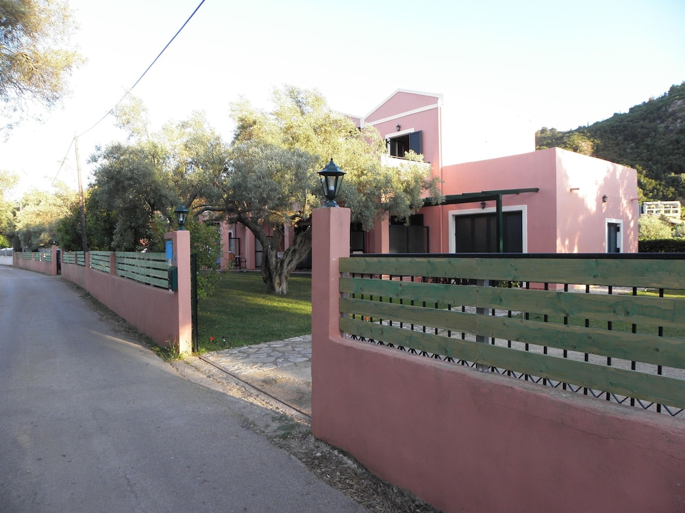 Ionian Breeze Studios 8/30
