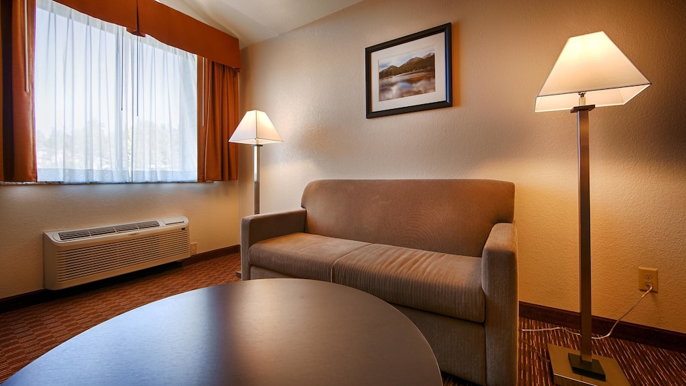 Best Western Sawmill Inn 23/31