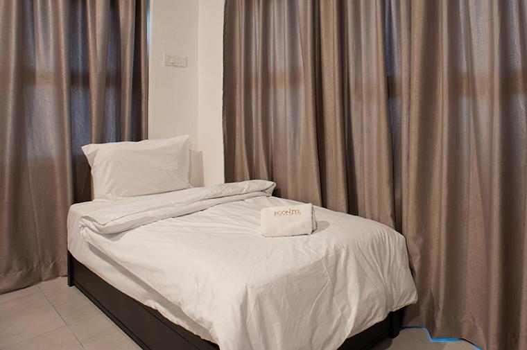 Duplex, Studio, 1 Queen and 1 Single Bed