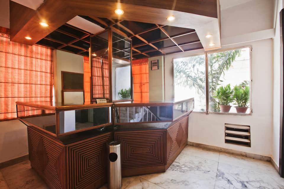 HOTEL SAMRAT 6/19