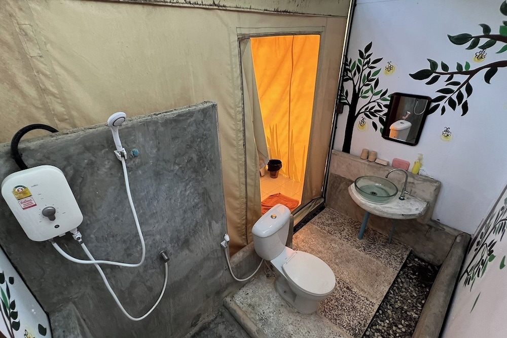 Kalacanal Resort 48/50