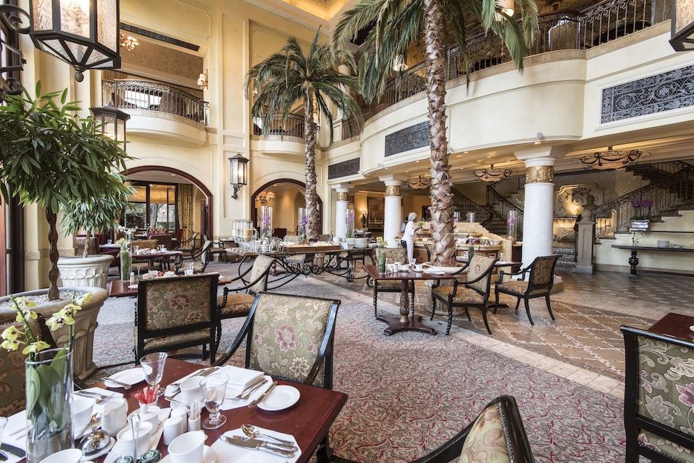 Palazzo Hotel At Montecasino 56/69