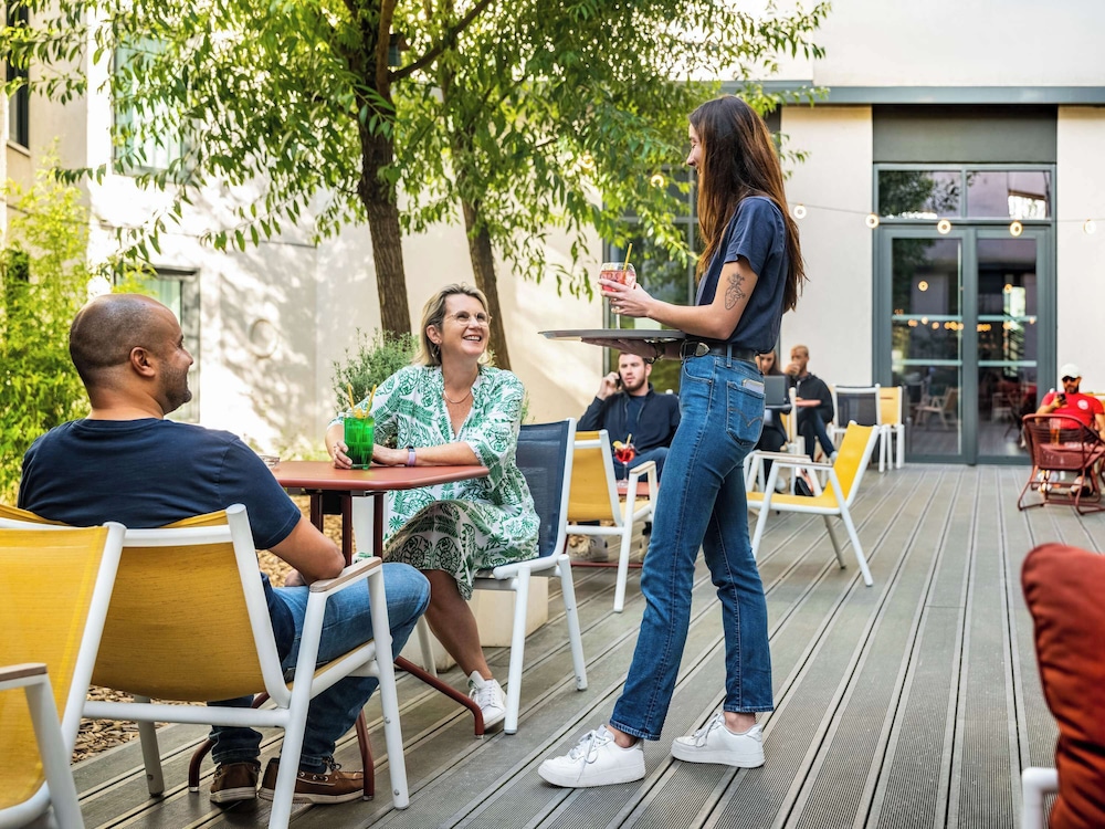 Ibis Paris Coeur d Orly Airport Hotel 60/66