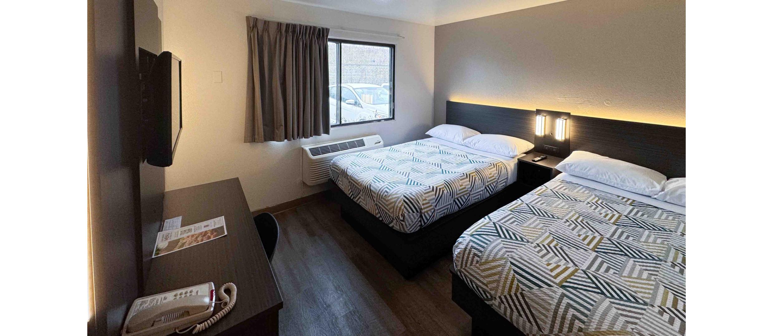 2 Full Beds