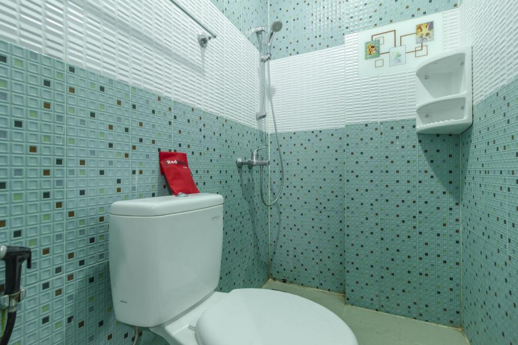 Reddoorz Plus Cipete Damai 31/33