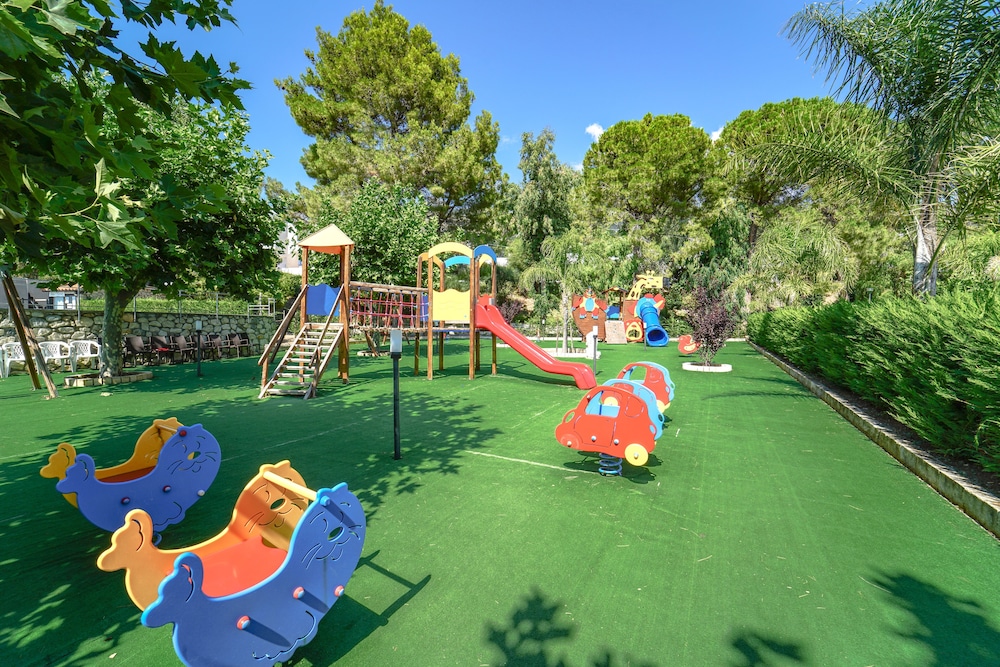 VILLAGGIO BAHJA 53/65