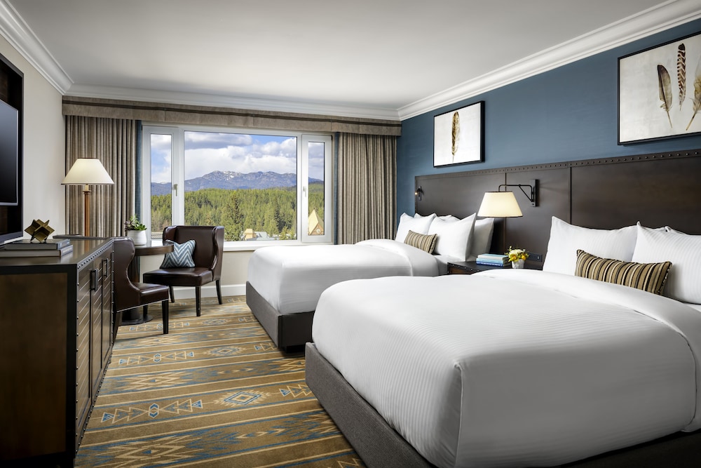 Fairmont Chateau Whistler 21/76