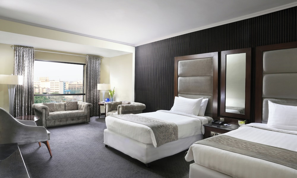 Four Points by Sheraton Lahore 14/64