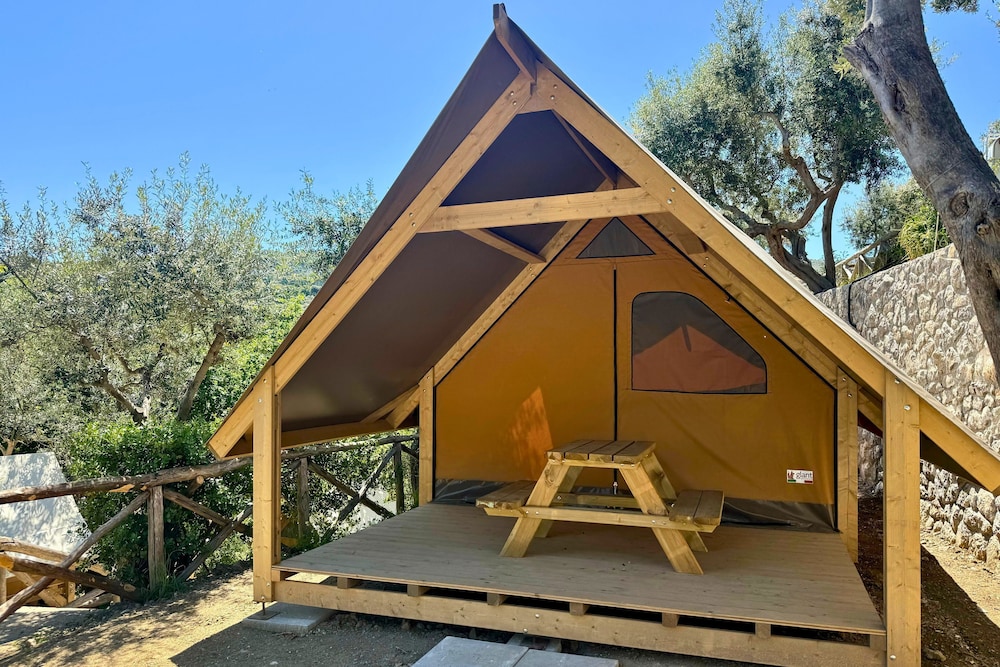 Santa Fortunata Village Camping 5/85