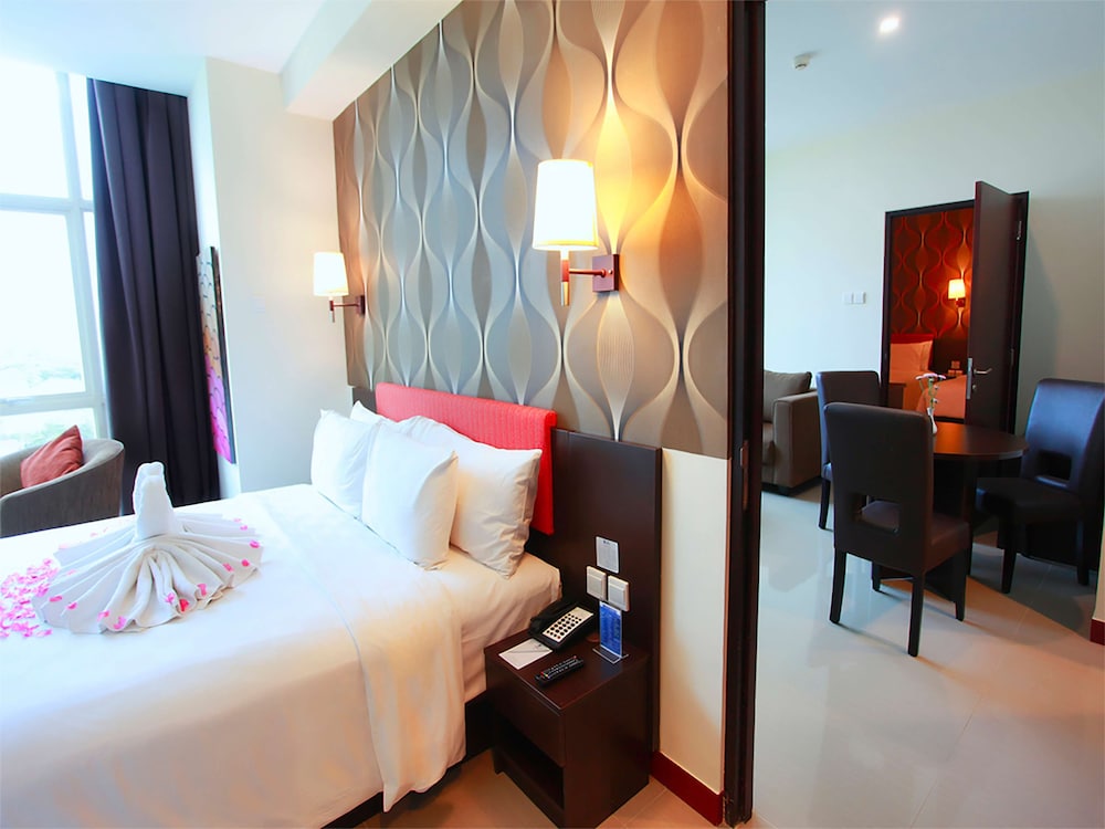 Best Western The Lagoon Hotel 32/45