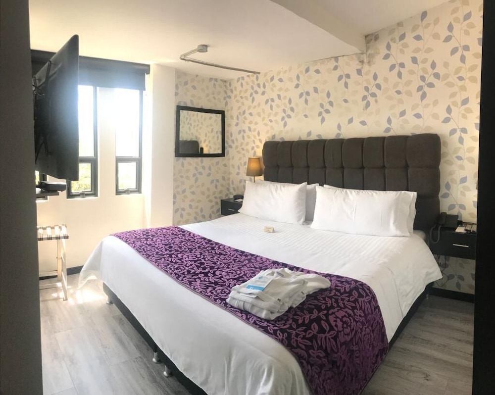 غرفة سوبيريور بسرير كينج بشرفة، Posada La Marinera 3/7