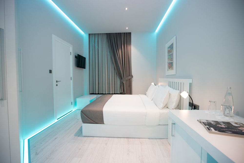 Metro Hotel Tirana 9/49
