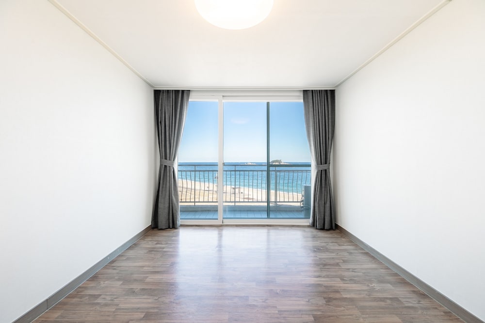 Kensington Resort Seorak Beach 21/49