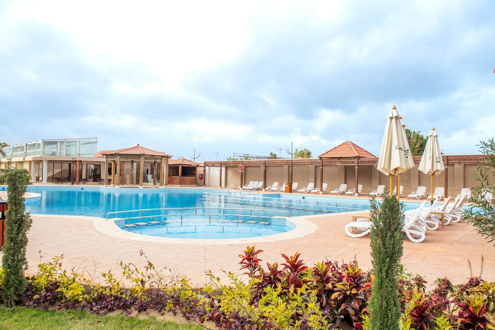 Marom Port Said Resort & Beach 50/57