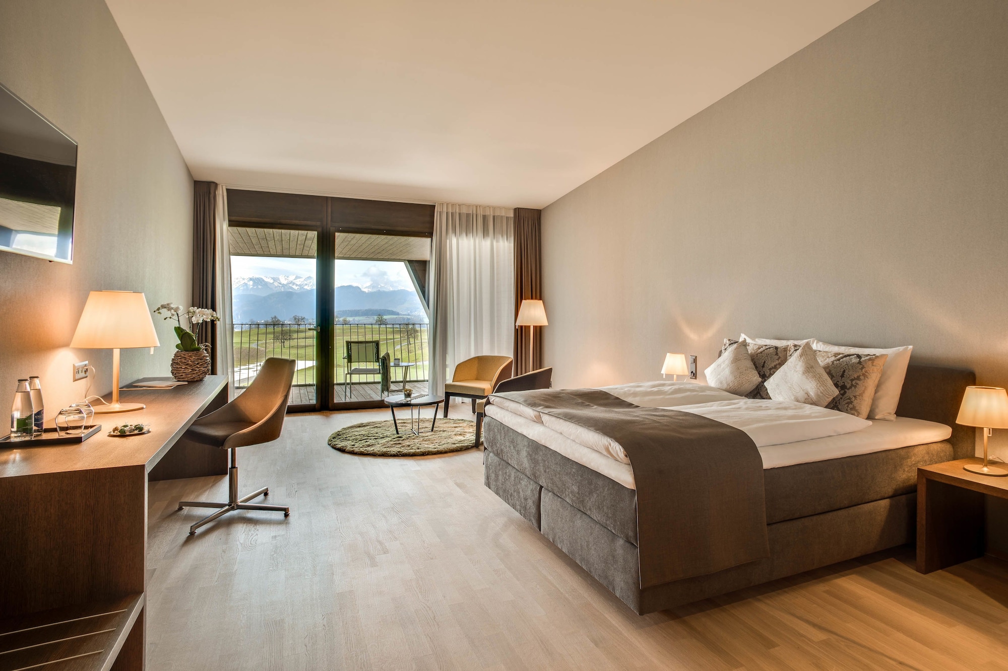 SUPERIOR, DOUBLE BED, MOUNTAIN VIEW, BALCONY