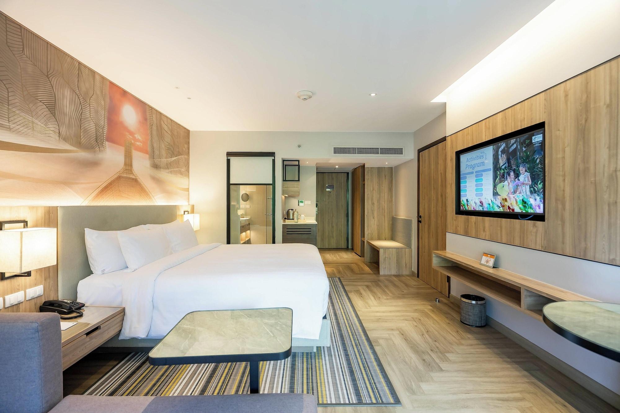 Water, Family, King Bed, Balcony