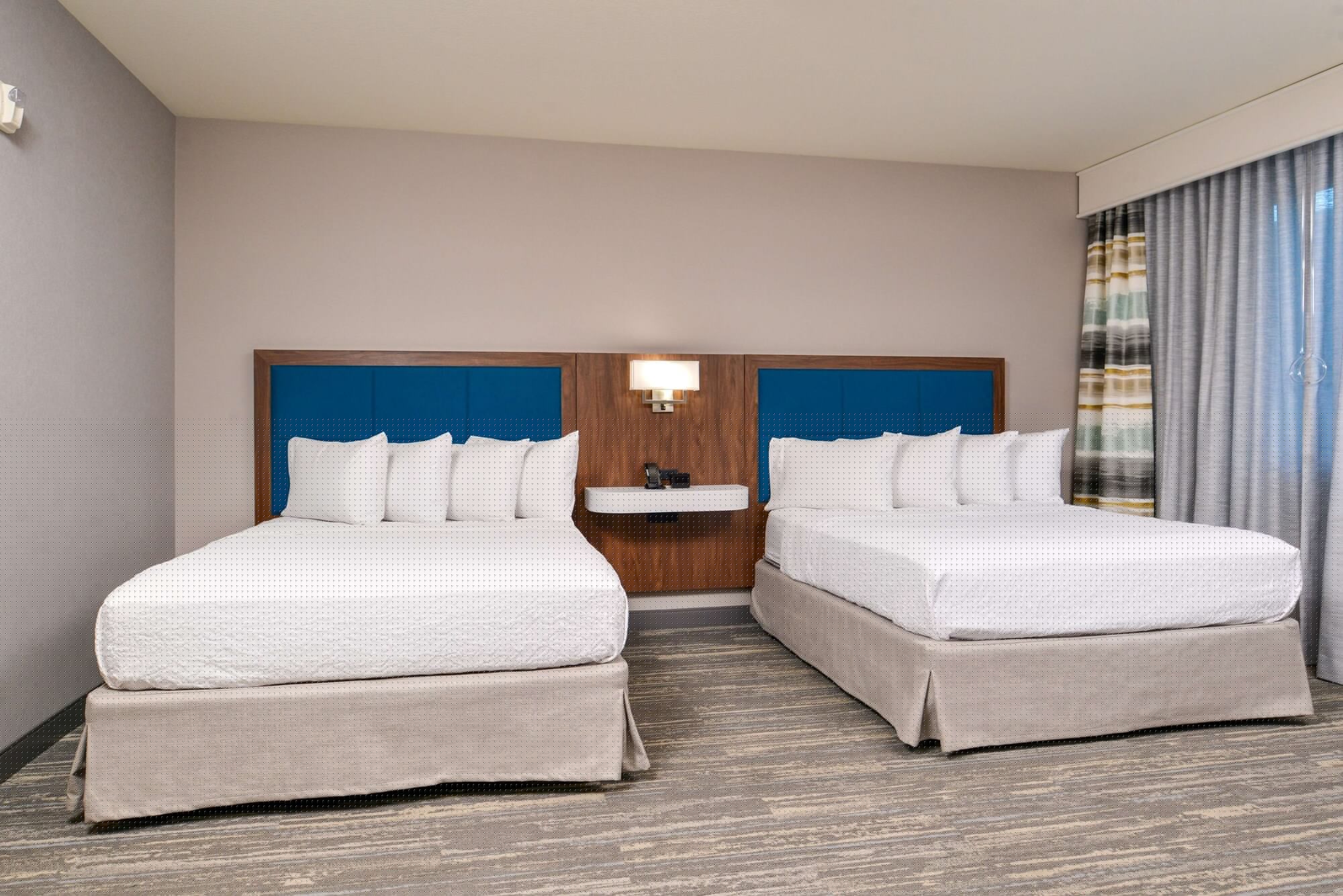 Suite, 2 Queen Beds, Sofa, Kitchenette, Accessible