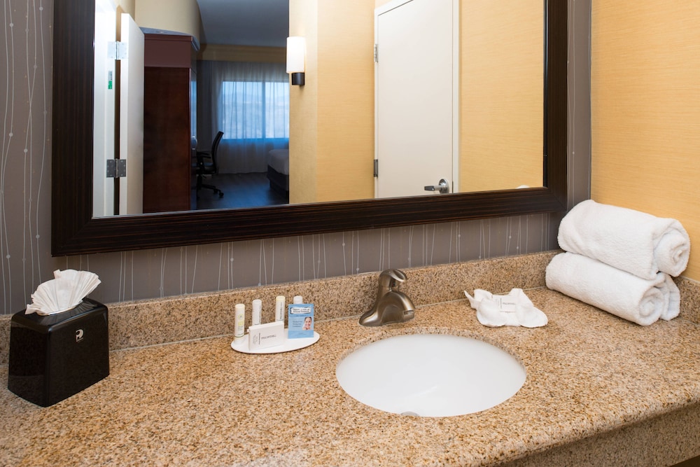 Courtyard Marriott Victorville 17/52